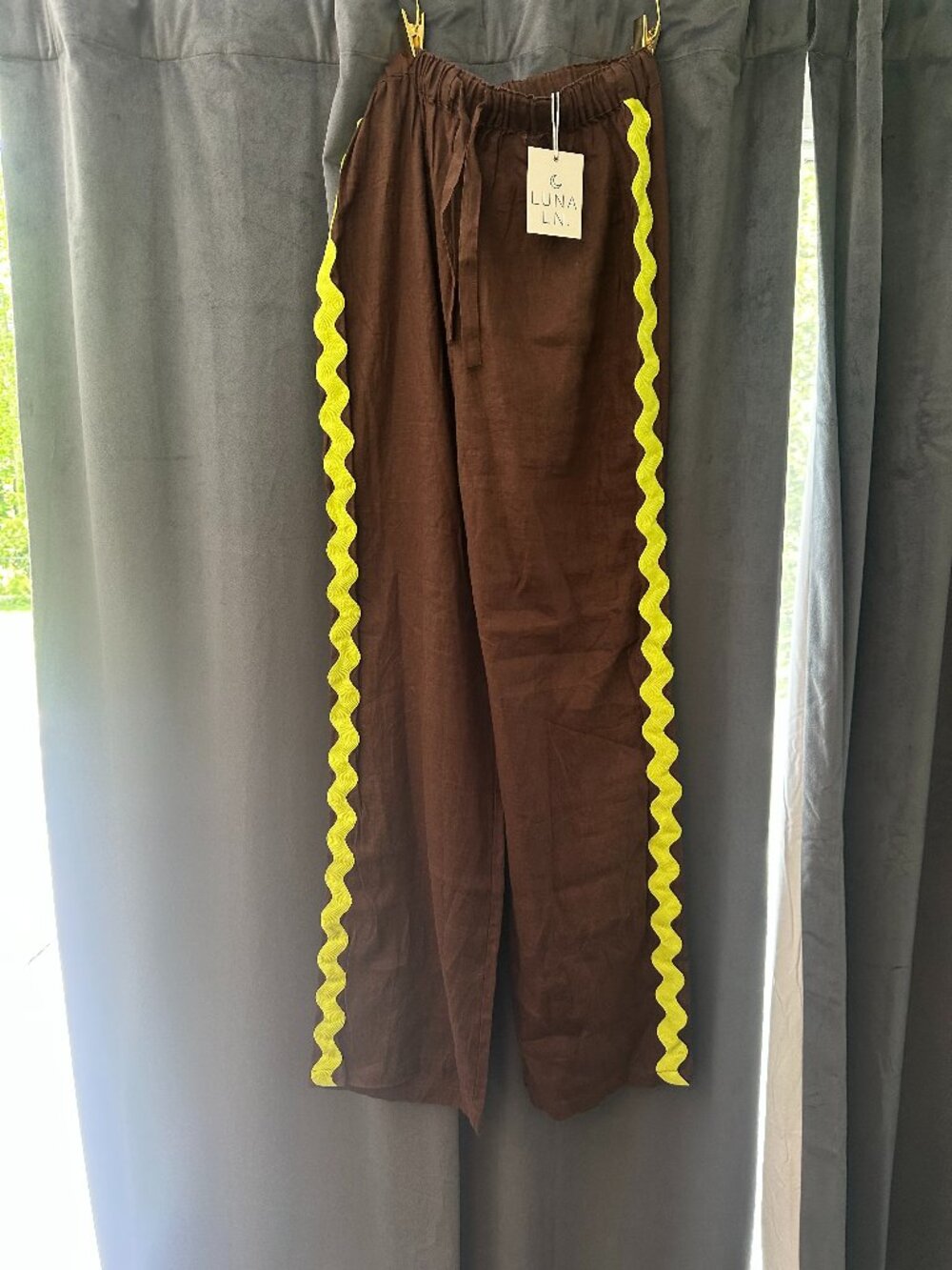 Luna + Lin Resort Pant M (NWT)